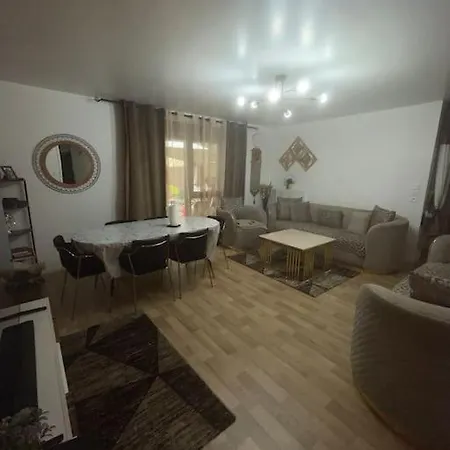 Appartement Aubervilliers Apartment